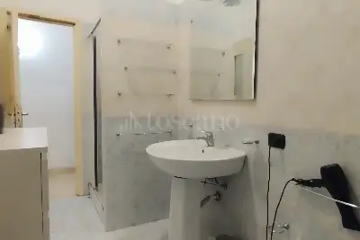 Casa in vendita, Via Luigi Mercantini, Palermo