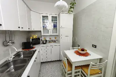 Casa in vendita, Via Francesco Scarafile, Latiano