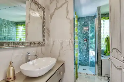 Villa in vendita, Via Luigi Pirandello, Camaiore