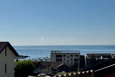 Villa Bifamiliare in vendita, Via Capomulini, Acireale