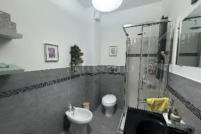 Casa in vendita, Via Novaledo , Roma