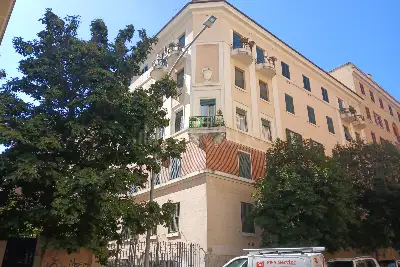 Negozio in vendita, Via Faleria, Roma