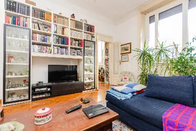 Casa in vendita, Via Sardegna 44, Milano