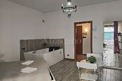 Casa in vendita, Via Giacomo Leopardi, Catania