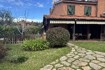 Villa in vendita, Via Ermanno Wolf Ferrari, Roma