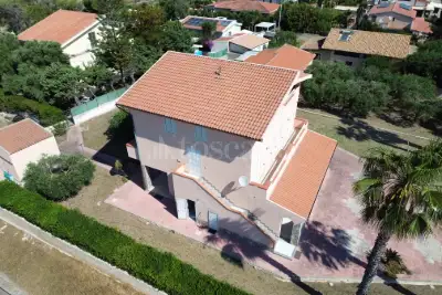 Villa in vendita, Via Mallia, Siracusa