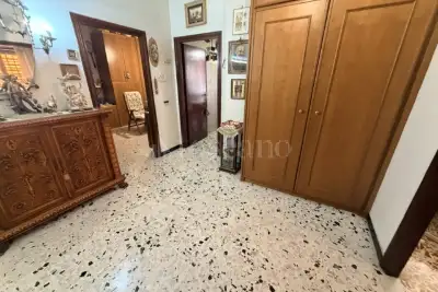 Casa in vendita, Via Virgilio, Pomezia