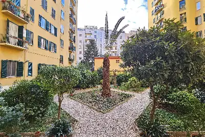 Casa in vendita, Via Britannia, Roma