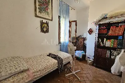 Villa in vendita, Via Rumenia , Pomezia