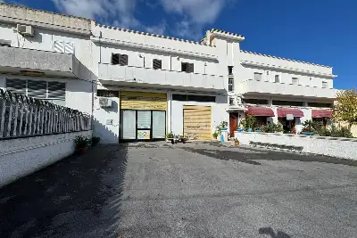 Capannone in affitto, Via Stazione, Ostuni