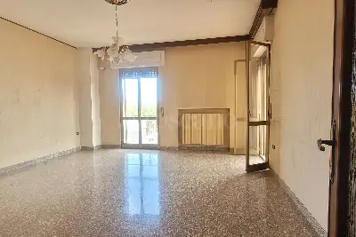 Casa Indipendente in vendita, Via Le Piane, Collecorvino