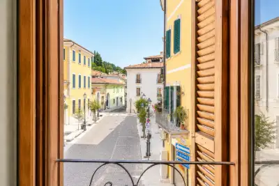 Casa in vendita, Via Chiesa, Padenghe sul Garda