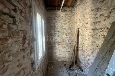 Casa in vendita, Via Saragozza, Bologna