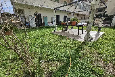 Casa in vendita, Via Svezia, Pomezia