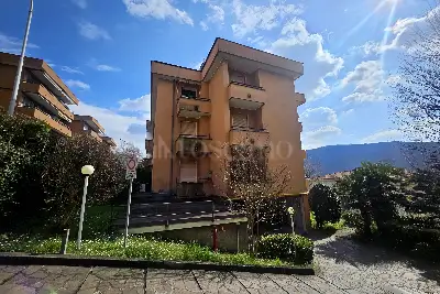 Casa in vendita, Via Giovanni Papini, Como