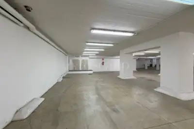 Magazzino in affitto, Via Marco D'Agrate, Milano