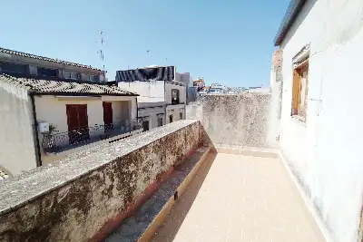 Casa Indipendente in vendita, Floridia -  Piazza del Popolo, Floridia
