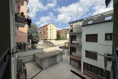 Casa in affitto, Via dei Tulipani, Milano