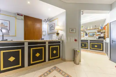 Albergo in vendita, Via Firenze, Roma