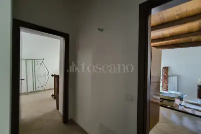 Casa Indipendente in vendita, Via Centrale, L'Aquila