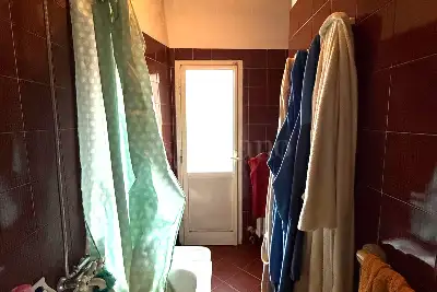 Palazzo in vendita, Via Castiglione, Bologna