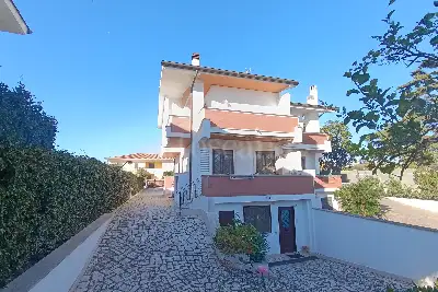 Villa Bifamiliare in vendita, Viale delle Querce, Anzio