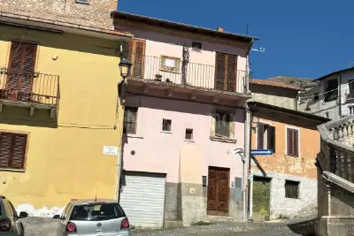Casa Indipendente in vendita, Via della Trinità, Scurcola Marsicana