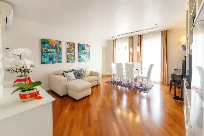 Casa in vendita, Via Reverberi, Brescia