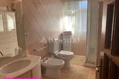 Palazzo in vendita, Via Cavallaro, Catania