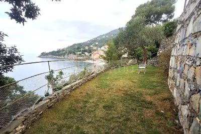 Casa in vendita, Viale alla Stazione, Sori