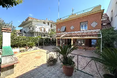 Casa Indipendente in vendita, Via C. Colombo, Ladispoli