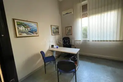 Ufficio in affitto, Via Michele La Rosa, Palermo
