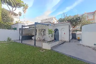 Casa Indipendente in vendita, Via dell Ombra, Anzio