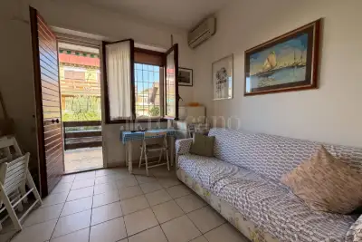 Casa in vendita, Via Elena, Ardea