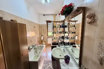 Casa Indipendente in vendita, Via Acquapendente, Nettuno