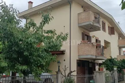 Villa Bifamiliare in vendita, via baiocchi città sant'angelo, Citta' Sant'Angelo