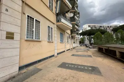 Casa in vendita, Viale Giustiniano Imperatore, Roma