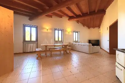 Casa Indipendente in vendita, Via Fichetto, Castiglione delle Stiviere