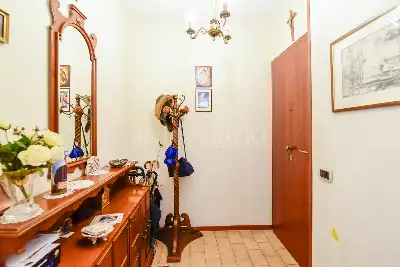 Casa in vendita, Via Vincenza Campari, Como