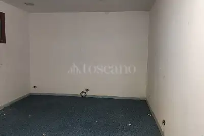 Box in affitto, via treviglio, Roma