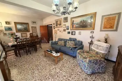 Casa in vendita, Via Virgilio, Pomezia