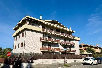 Casa in vendita, Via Petrizzi, Roma