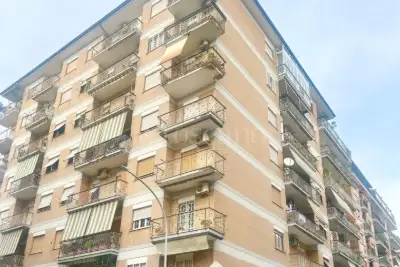 Casa in vendita, Via Sestio Calvino, Roma