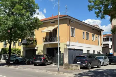 Casa Indipendente in vendita, Via IV Novembre, Gussago
