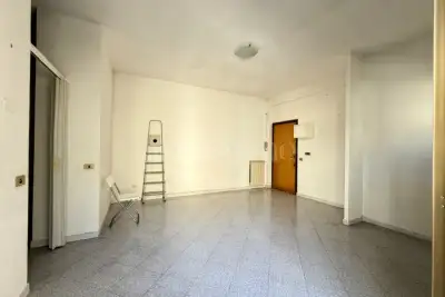Casa in vendita, Via Tuscolana, Roma