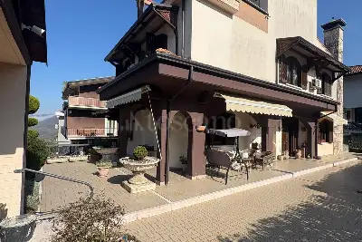 Villa in vendita, Parco delle Mimose, Pratola Serra