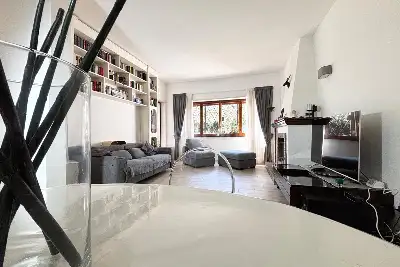 Villino a Schiera in vendita, Via Francesco Bartolomeo Rastrelli, Roma