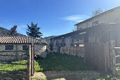 Casa Indipendente in vendita, Agriturismo Santo Stefano, Sonnino