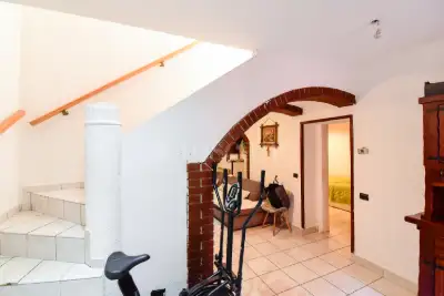 Casa Indipendente in vendita, Via Cesare Battisti, Maslianico