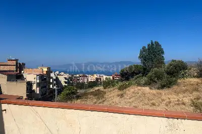 Casa Indipendente in vendita, Via Borrace Crocevia, Reggio di Calabria